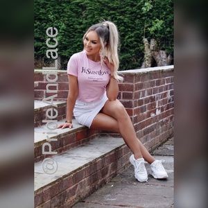 LAST 1️⃣ 💕Pink Ye Saint Love Printed Te